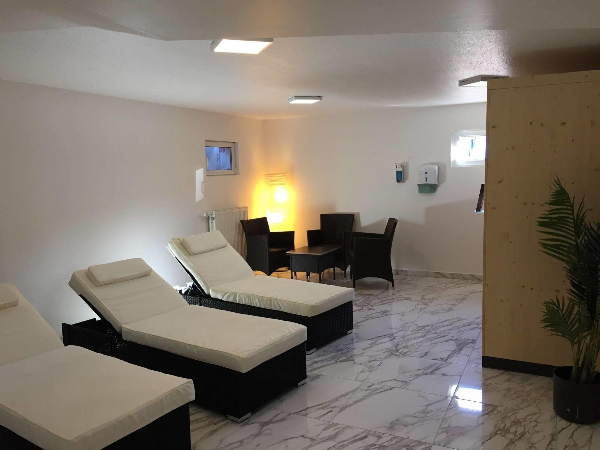 Wincent Hotel Sinsheim Buitenkant foto
